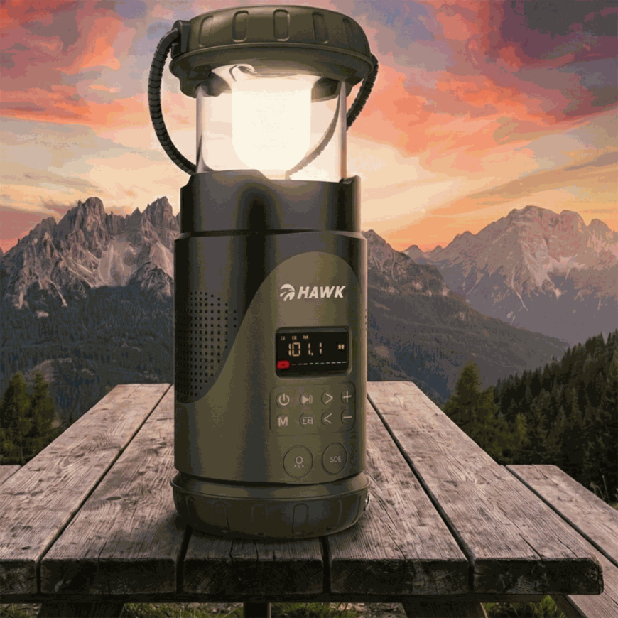 Радио Hawk HWRDI430GN Солнечное Динамо с Фонариком