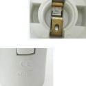 Oem E14 lizdas su lygia striuke - balta - Plastikinis lizdas Oem E14 lizdas su lygia striuke - balta - Plastikinis lizdas