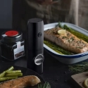 PROMIS pipirų ir druskos malimo aparatų rinkinys su laikikliu MP35X2 PROMIS pipirų ir druskos malimo aparatų rinkinys su laikikliu MP35X2
