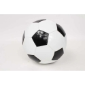 Futbola bumba Enero Ladybug, melna-balta Futbola bumba Enero Ladybug, melna-balta
