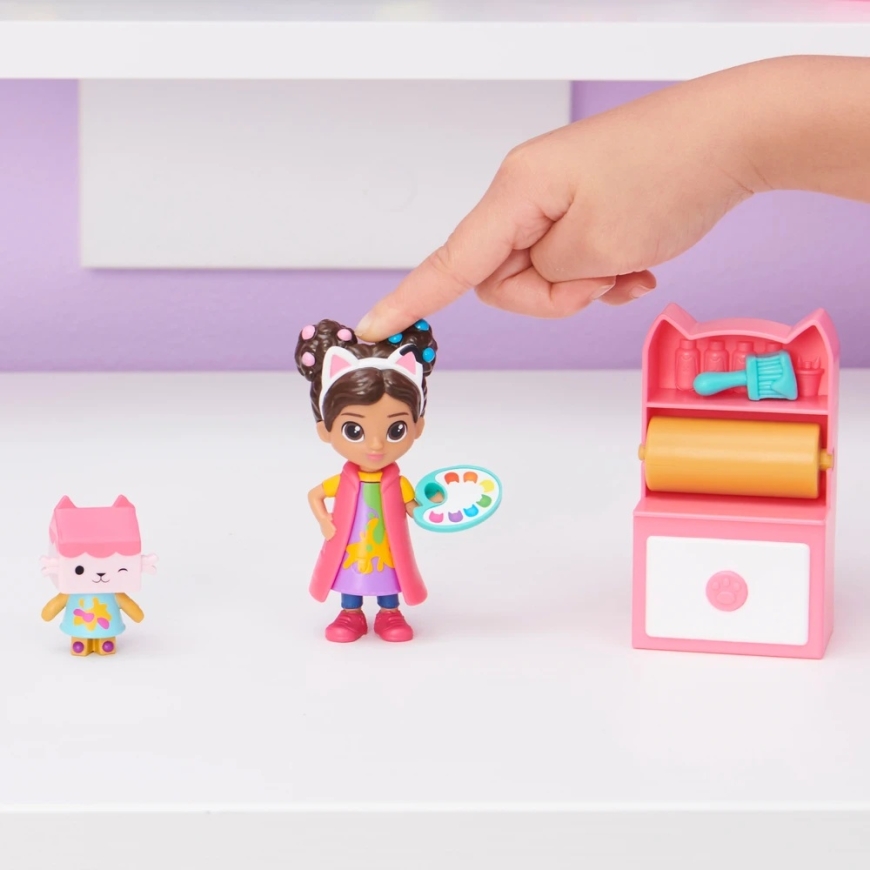 Spin Master GABI CAT HOUSE SET FIGURE CARDBOARD DOLL STUDIO CAT SHELF PROMO. – 4