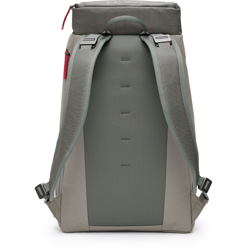 Db Hugger backpack, 30 l, Basil Green – 3