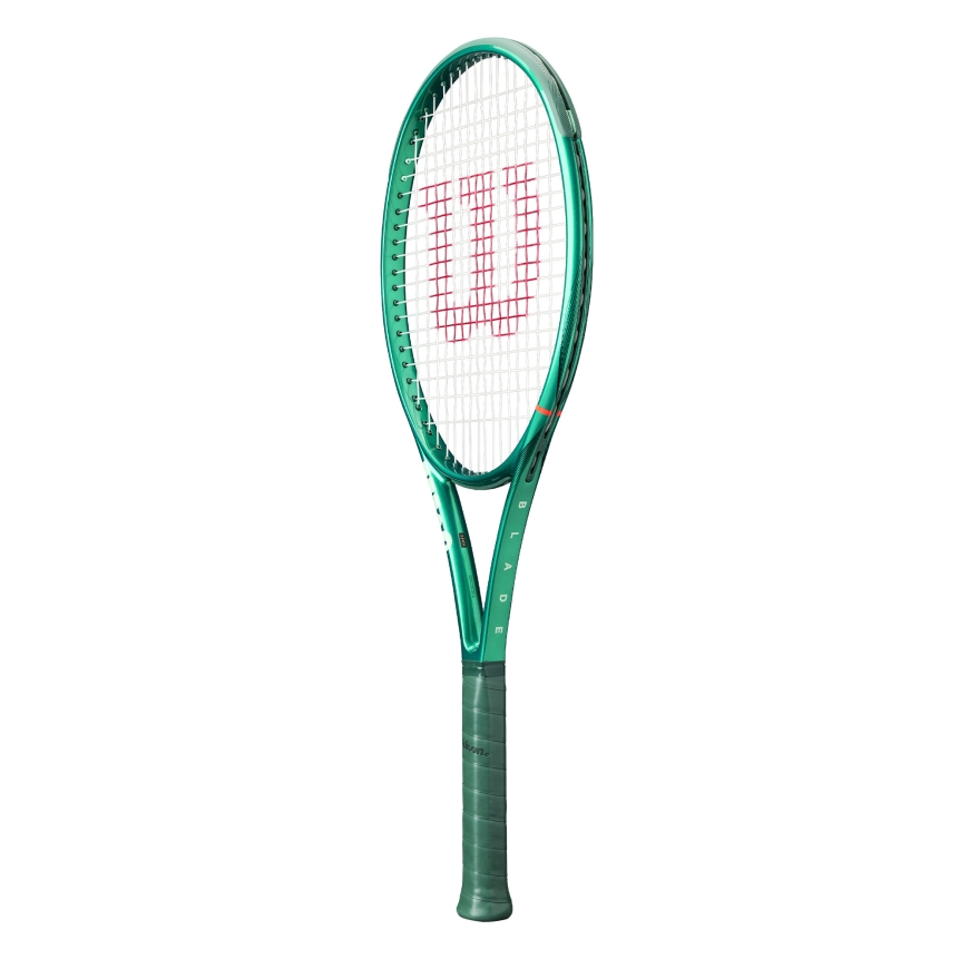 Wilson Blade 100 (16x19) V10 tennis racket, grip size 2 – 4