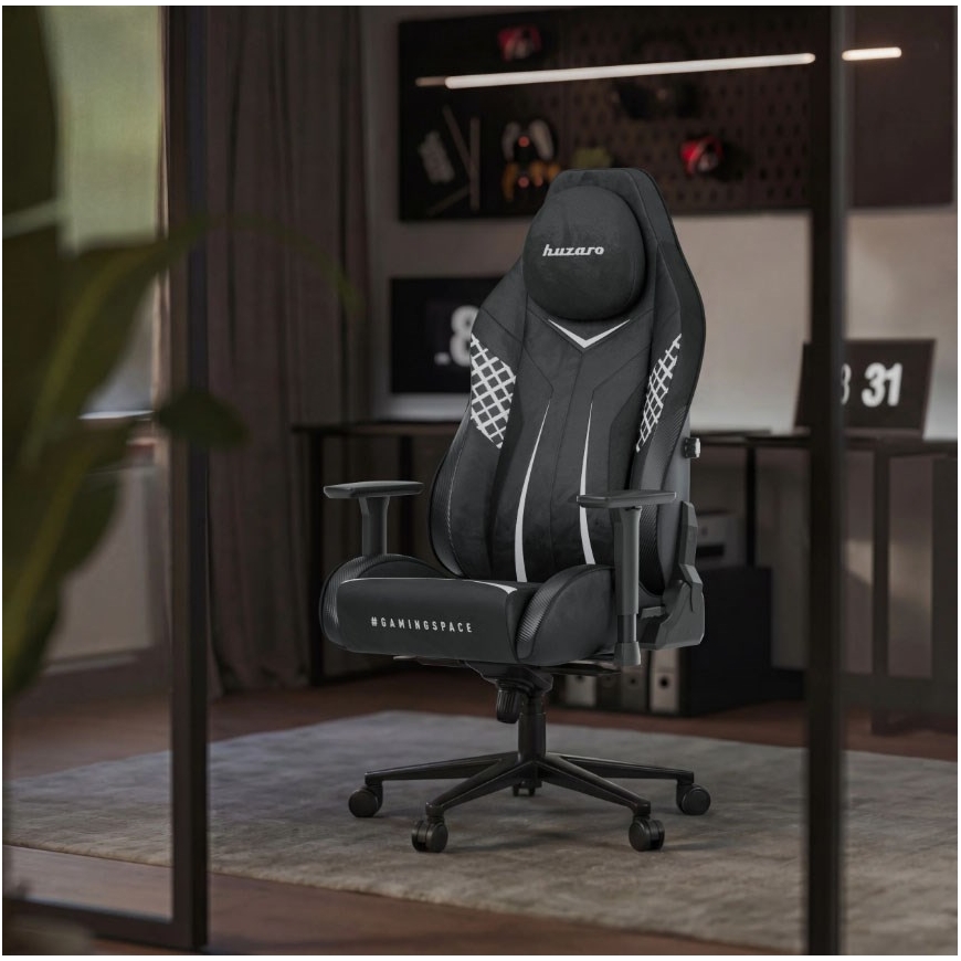 Huzaro Force 8.3 Carbon Black mängupink – 2