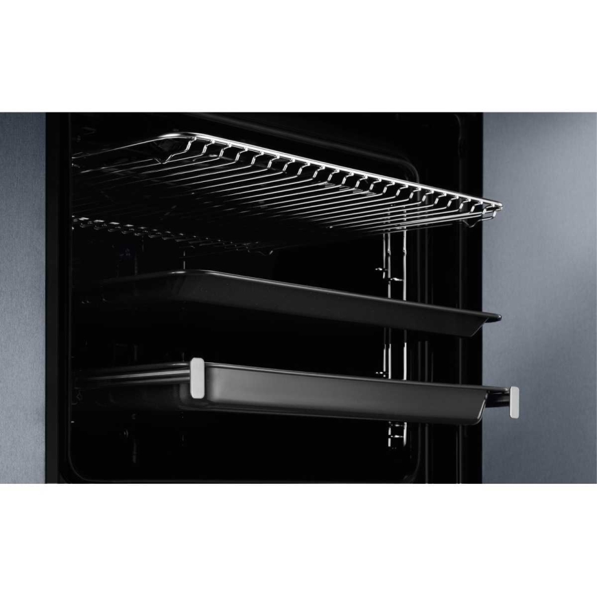 Electrolux EOC8P39WX – 4