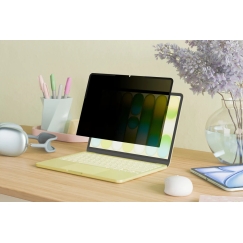 Hyper® HyperShield Magnetic Privacy Filter for MacBook Neo 13" tietoturvasuoja