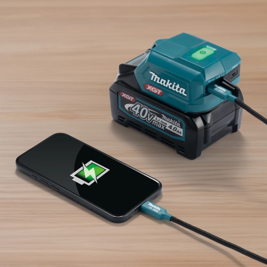 Makita XGT ® - USB adapters ADP002G 40Vmax – 4
