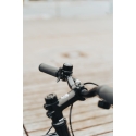 XD Connects Polkupyöräetsin Dual Pyöräkello, jossa on Tracker – Apple ja Android Löydä (IPX6) P301.1401