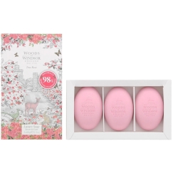Trio Woods Of Windsor True Rose kosteuttava hierontasaippua palmuöljyllä, 3 kpl, 60 g