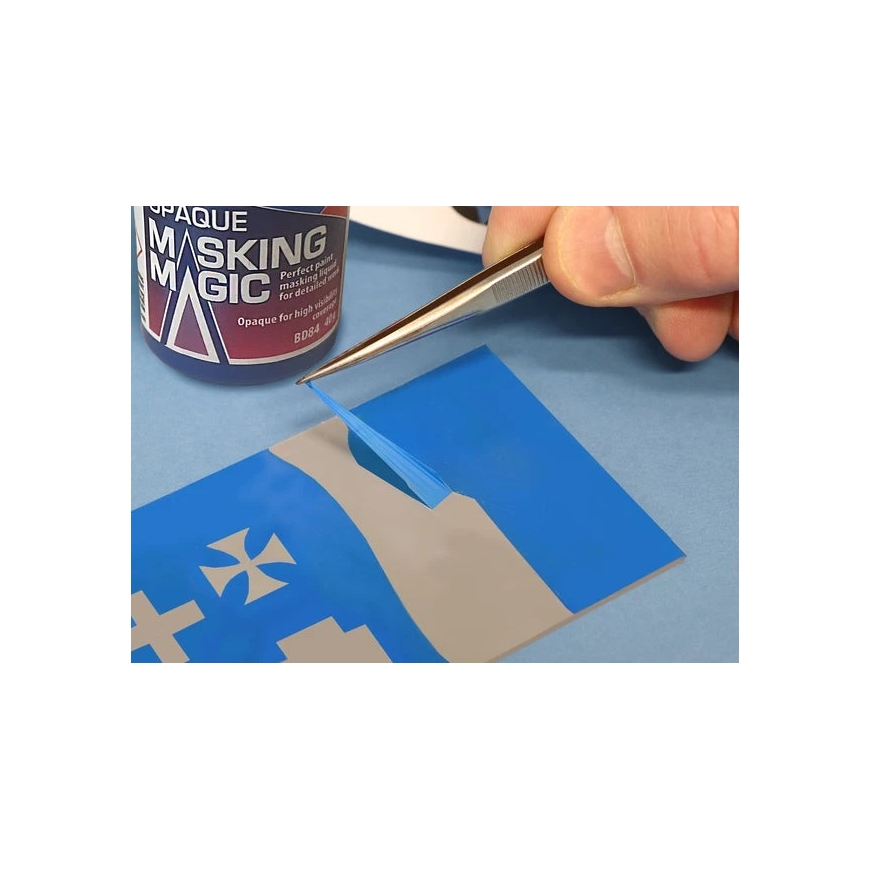 Deluxe Materials Luksed Materjalid Maskeerivad Maagilised Opaalsed Värvid 40 g – 2
