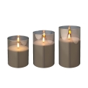 Lumineo battery-operated LED candle set with timer Lumineo battery-operated LED candle set with timer