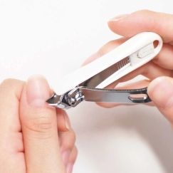 Philips Norelco OneBlade OneBlade QP936/50 Po 1 peiliuką: 360°, nesitrinantis ir SkinProtect