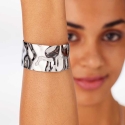 Sagapo Luxury Open Bracelet "Emotion SMO13"