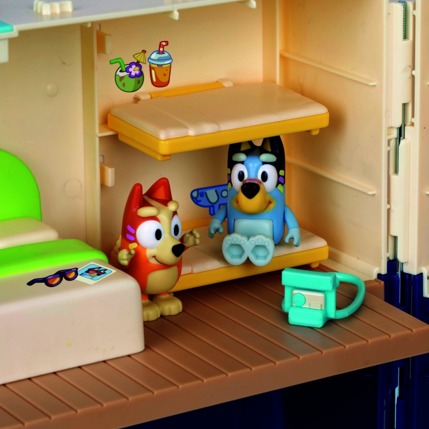 Bluey Cruise Ship Playset – 3