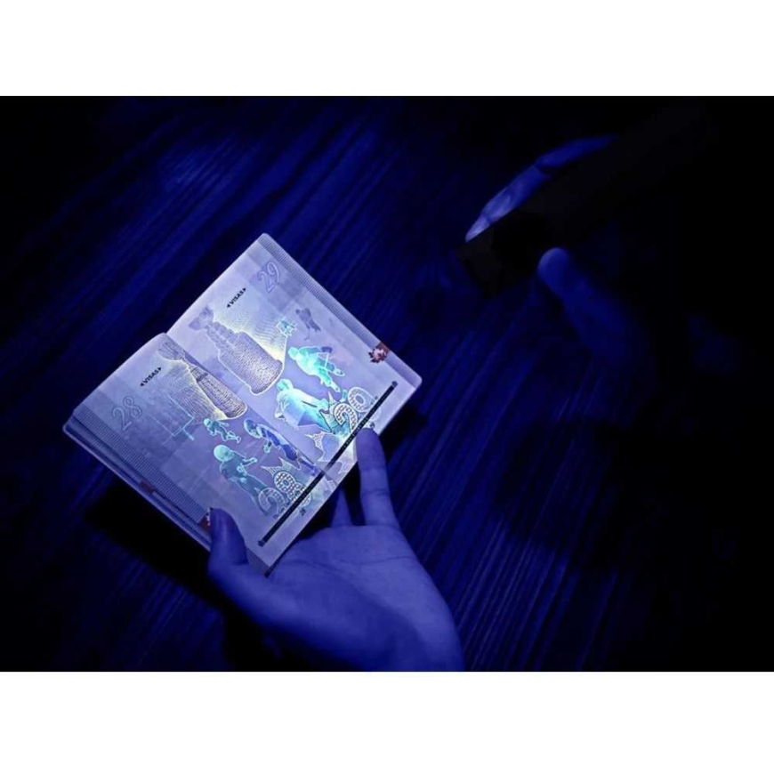 OLight ArkPro Klase 1 Matēta Melna CW – 5