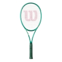 Wilson Blade 98 (18x20) V10 tennis racket, grip size 3 Wilson Blade 98 (18x20) V10 tennis racket, grip size 3
