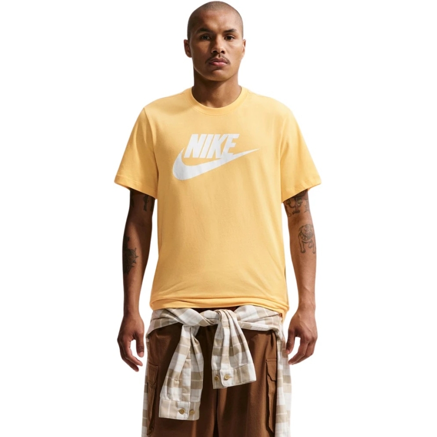Vīriešu Nike Sportswear t-krekls dzeltenā krāsā AR5004 796 (XL)