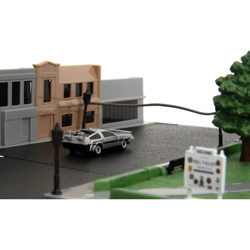 Jada Toys Back To The Future Диорама на площади суда в Хилл-Вэлли – 3