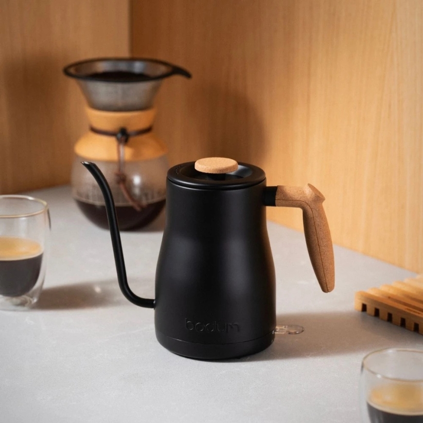 Bodum gooseneck kettle Bistro 1L Black Matt – 4