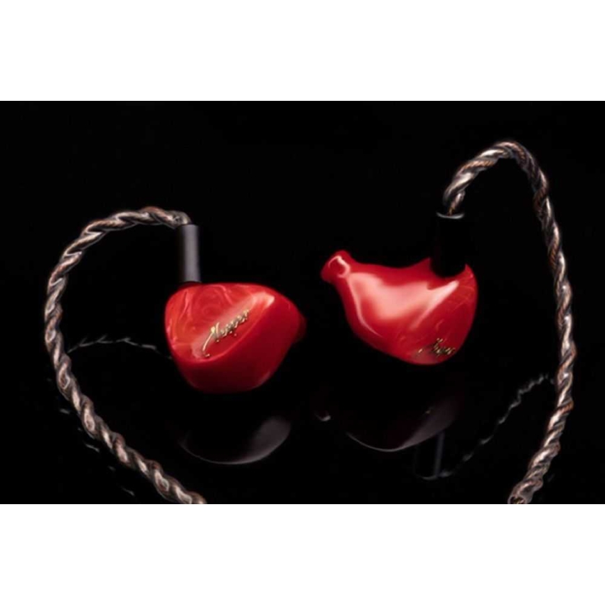 Queen of Audio Vesper Venetian Red