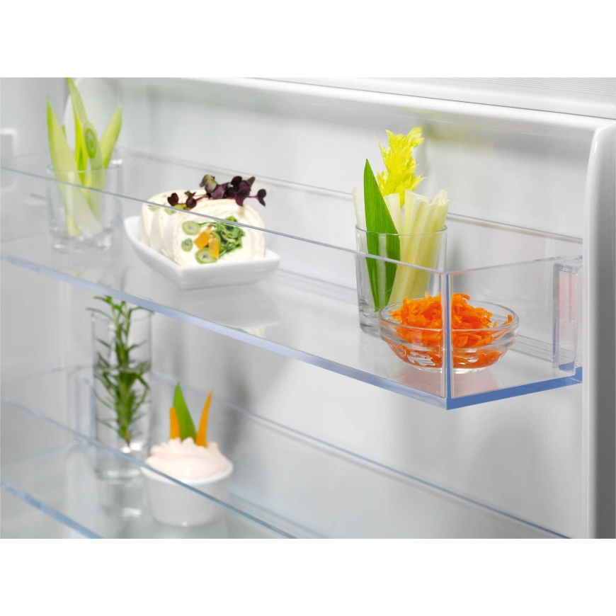 Electrolux ENZ9MC18S – 4