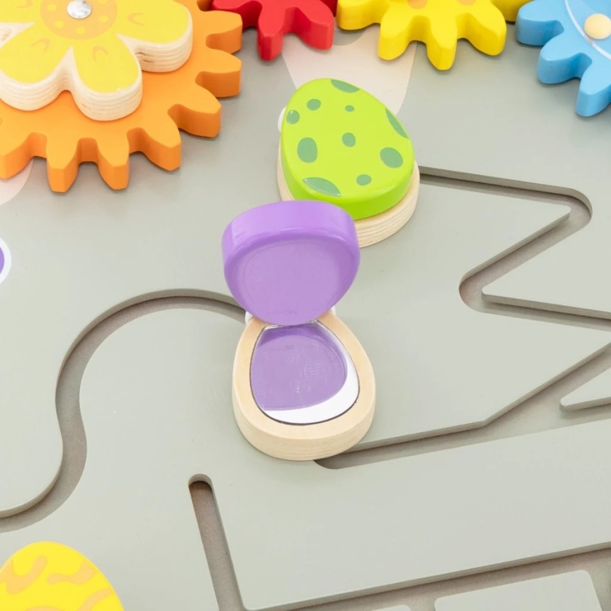 Viga Toys VIGA triceratops activity wall panel from 18 months. – 5