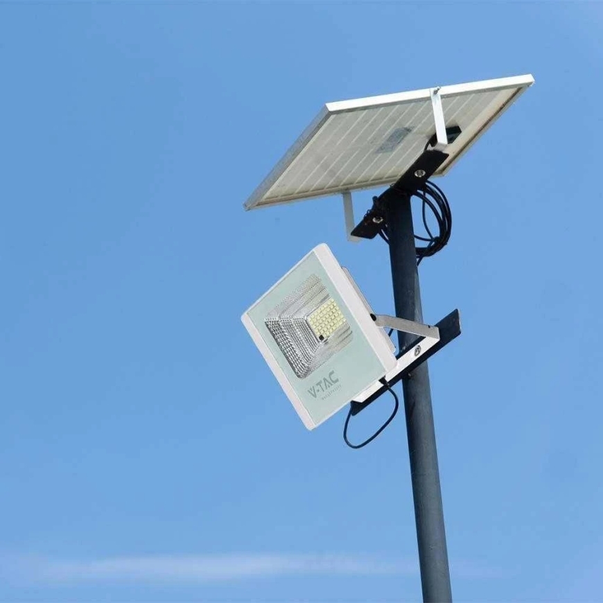 V-tac 40W LED-projector aurinkopaneelilla, valkoinen, 6400K – 4