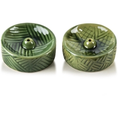 Mondex Since 1986 2-piece toothpick set, 7x7x3cm, green color