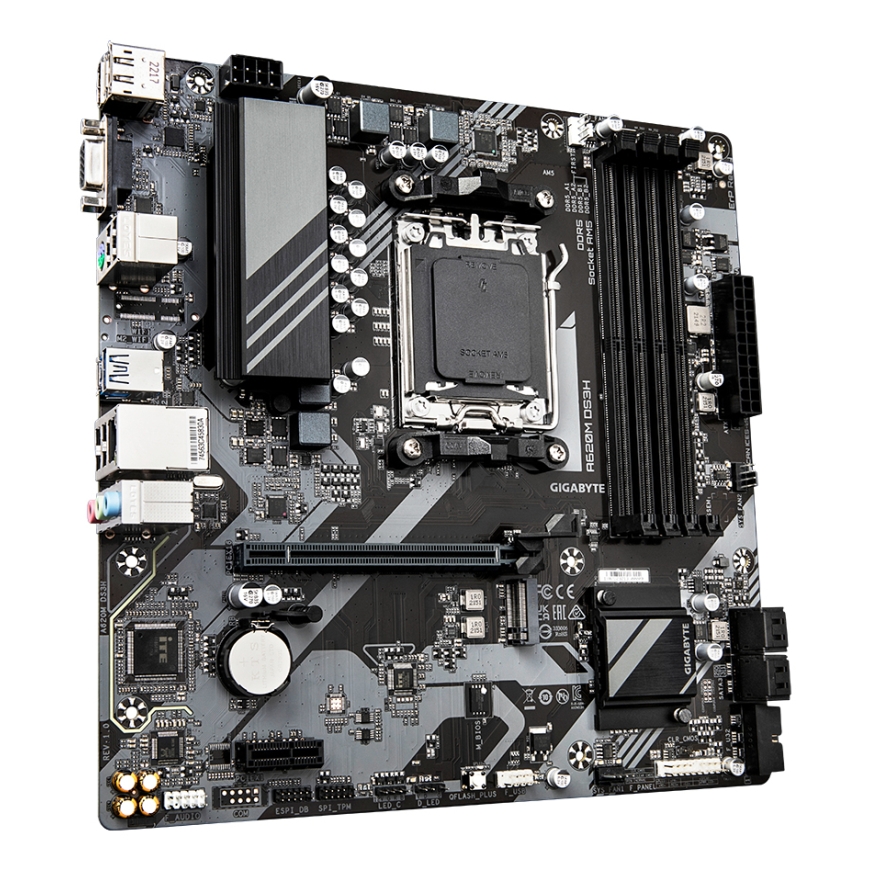 GIGABYTE A620M DS3H emolevy AMD A620 Pistoke AM5 mikro ATX – 3