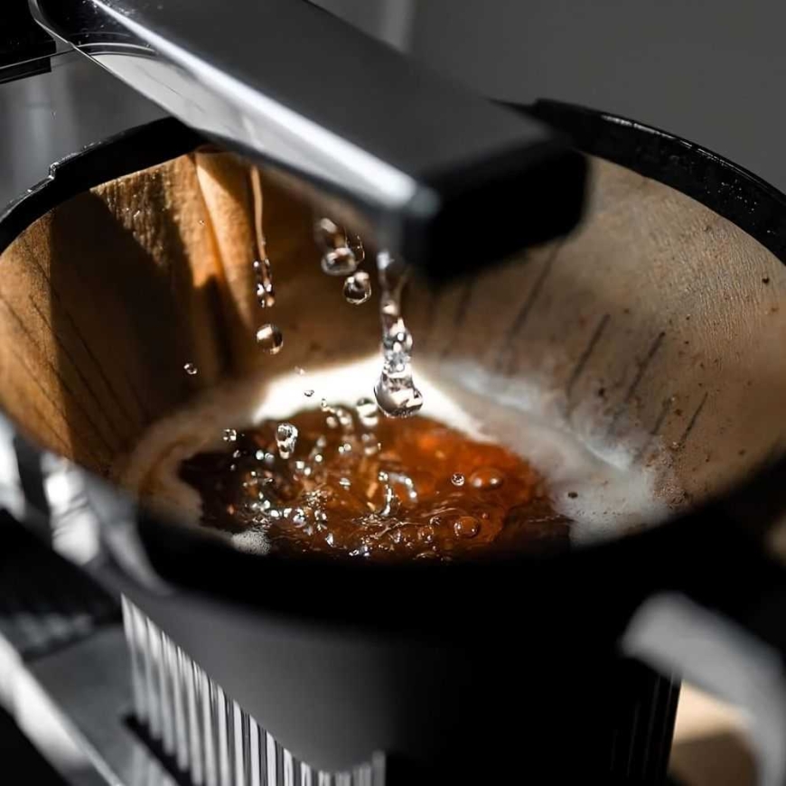 MOCCAMASTER KBG 741 Select Matinė Juoda