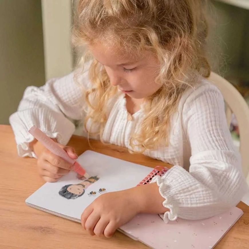 Little Dutch Water Drawing Book 'Rosa & Friends' – 2