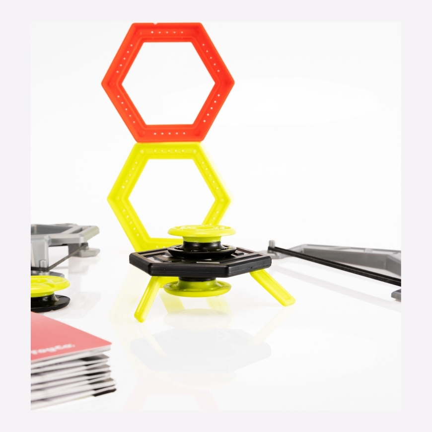 Fat Brain Magshuto Stunt Park magneettinen temppusetti – 5