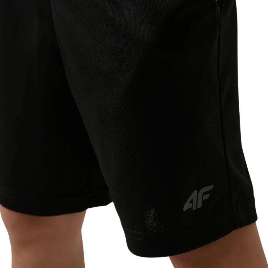 Poikien shortsit 4F FNK M1388 tumman mustat 4FJWSS26TFSHM1388 20S (122-128 cm) – 4