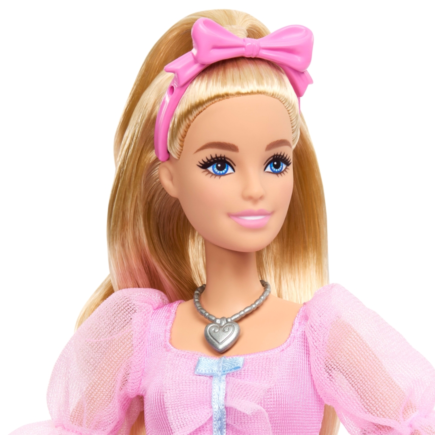 Barbie in the Nutcracker Clara Ballerina Doll with Articulated Ankles, Includes Toy Nutcracker – 3
