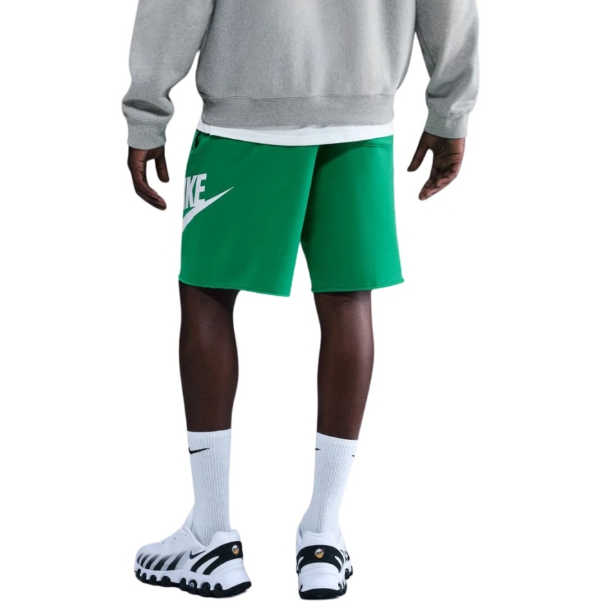 Meeste lühikesed püksid Nike Club roheline FQ4950 324 (S) – 2