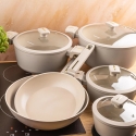 12-piece kitchen utensil set with a wok pan, made of cast aluminum, non-stick coating, sand color, Klausberg, kb-7969