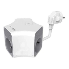 Plastrol 3 kontaktu pagarinātājs ar slēdzi un USB-A un USB-C ligzdām