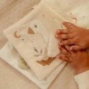 Little Dutch Мягкая развивающая книга 'Newborn Naturals' Little Dutch Мягкая развивающая книга 'Newborn Naturals'