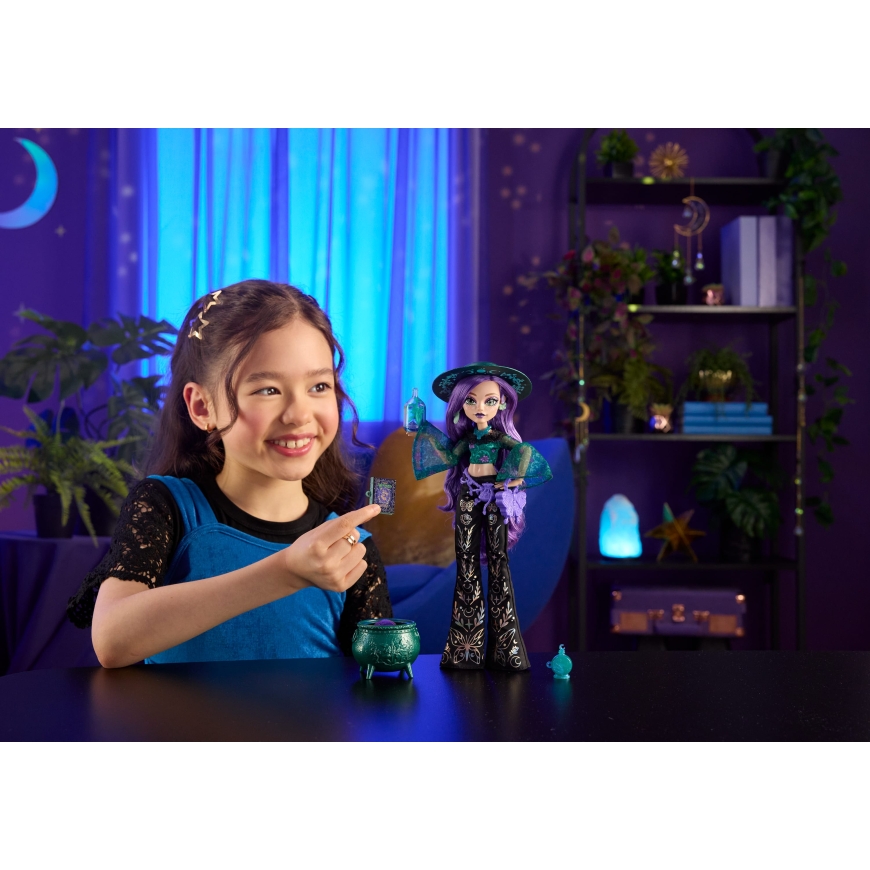 Monster High Moonspell Magic by Willow Thorne Fashion Doll, Nature Witch with Accessories – 4