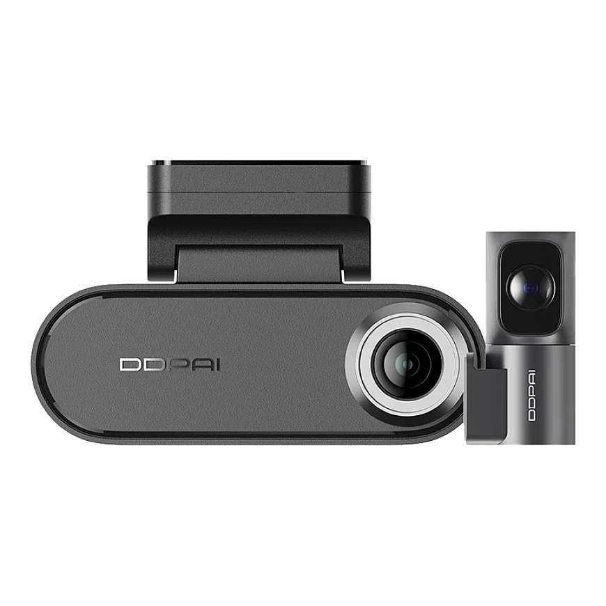 DDPAI N5 Dual 2026 kaamera auto salongis