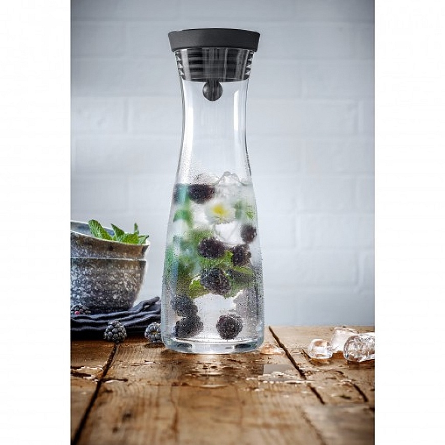 WMF Basic water decanter 1,0 black – 4
