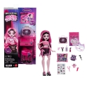Monster High Self-Scare Secrets Draculaura Fashion Doll with 13 Realistic Accessories Monster High Self-Scare Secrets Draculaura Fashion Doll with 13 Realistic Accessories