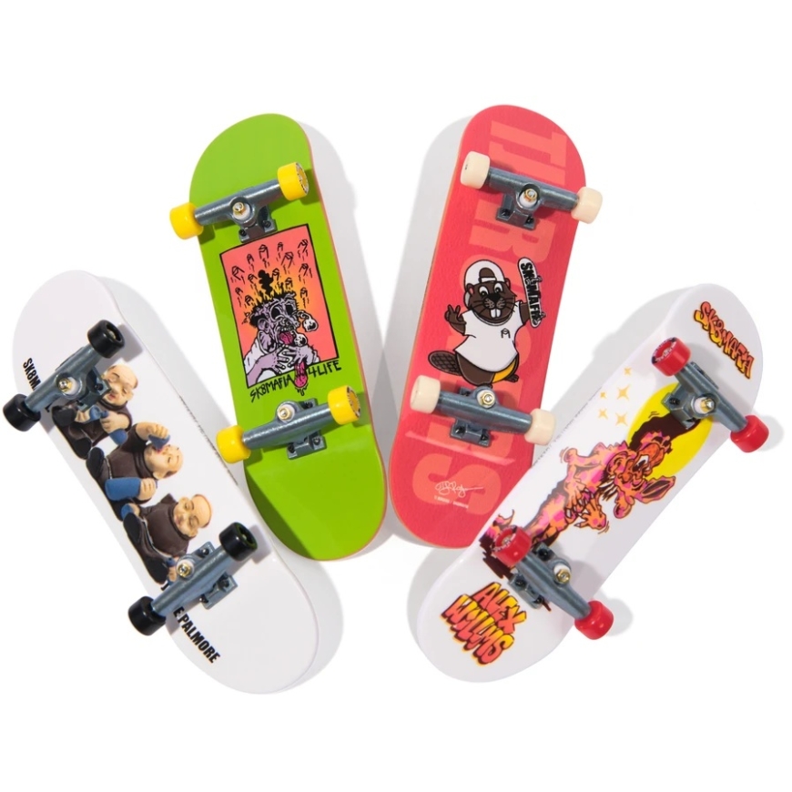Tech Deck Fingerboard -paketti 4 mini skeittilautaa SK8MAFIA:lle. – 3