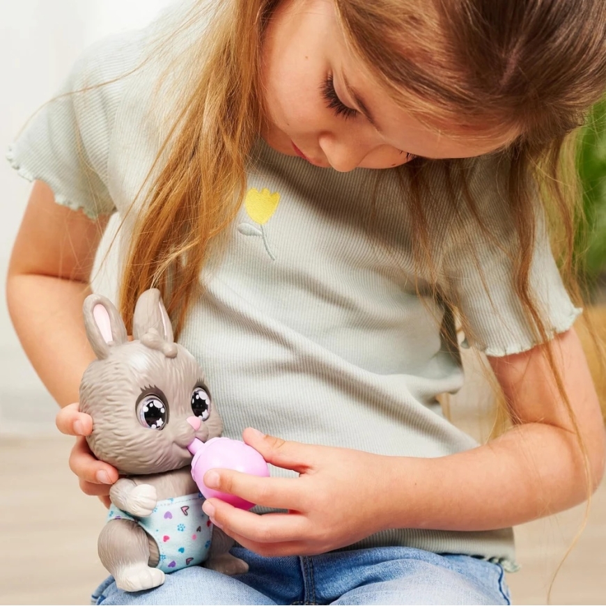 SIMBA Pamper Petz Interactive Bunny with Drinking Function, Diaper, and Accessories – 5