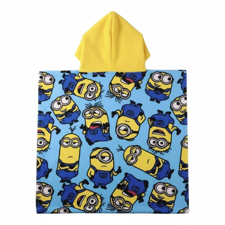 CERDÁ Minions microfibre poncho beach towel – 2