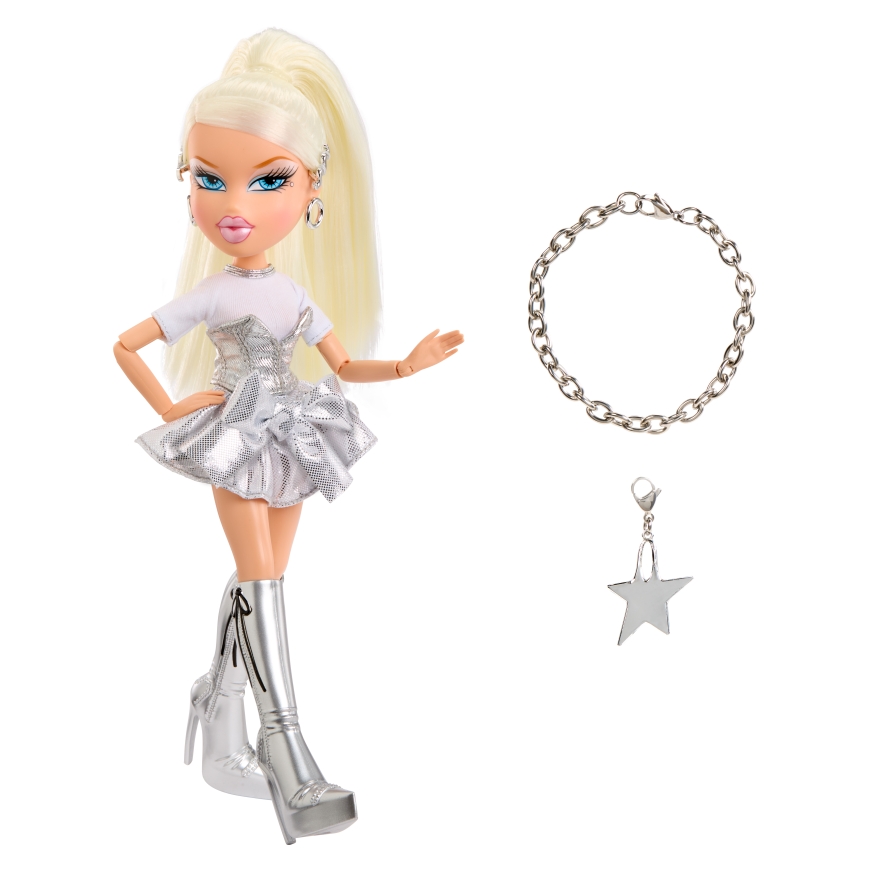 Bratz Charmz Doll- Cloe