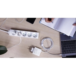 Plastrol Double Splitter, 2x Socket Outlets with Grounding, 1x USB A Port, 1x USB C Port