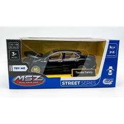 Модель автомобиля Toyota Camry, масштаб 1:34