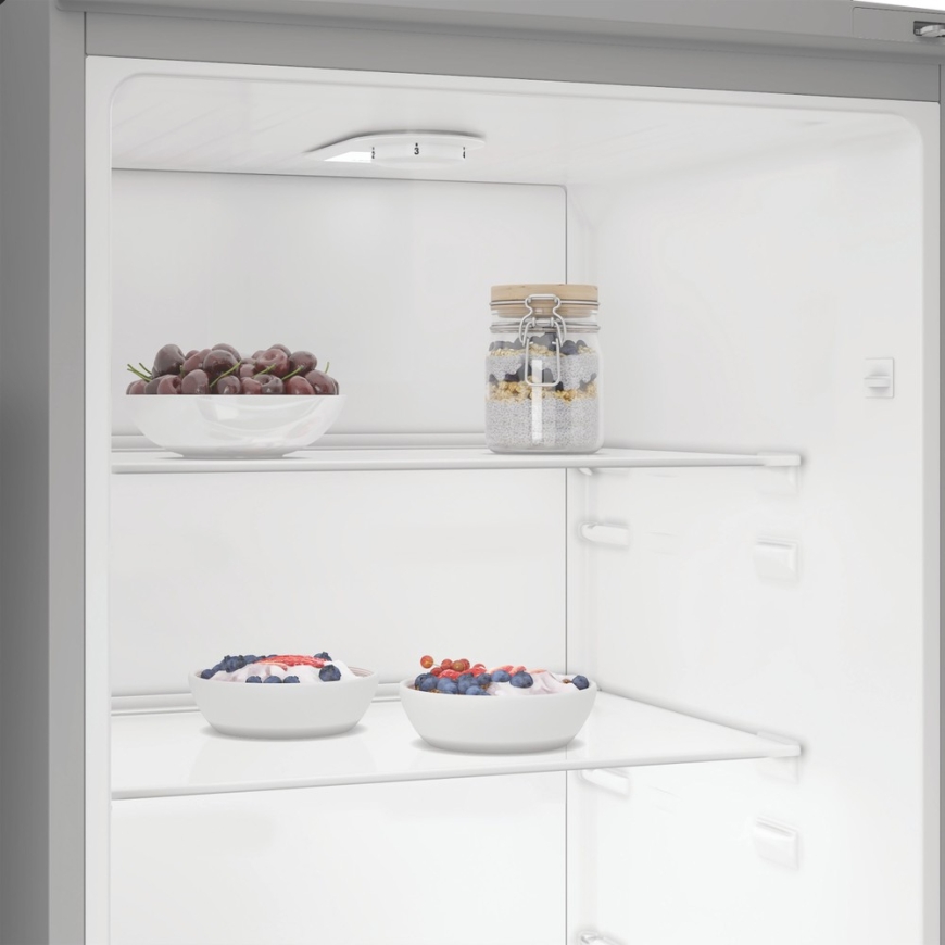 Indesit MLINS 1411 S4E fridge Freestanding 367 L Silver – 5