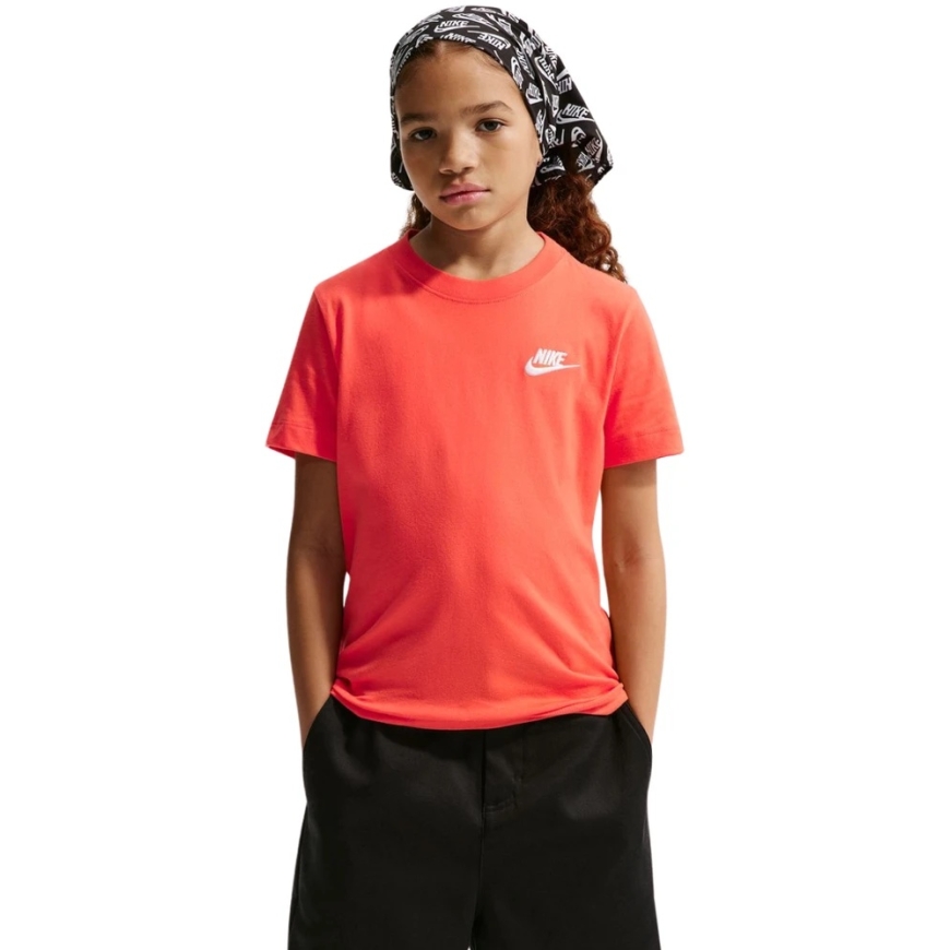Nike Bērnu krekli Nike Sportswear oranžā